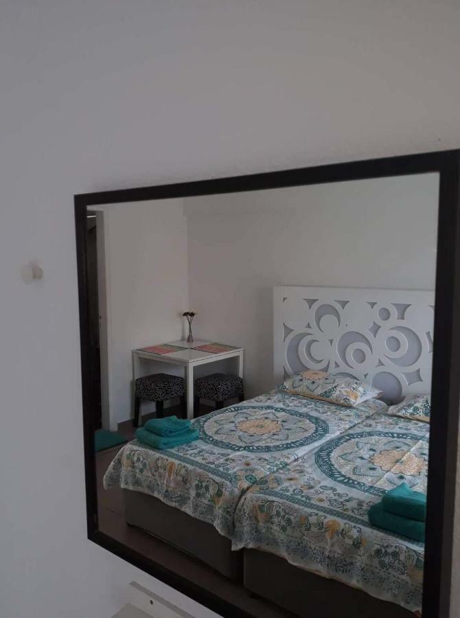 Apartament In *
